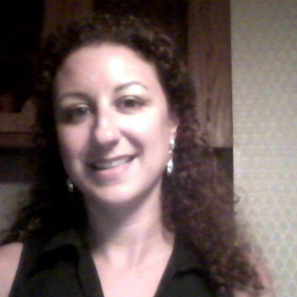 Meet your Posher, Monica